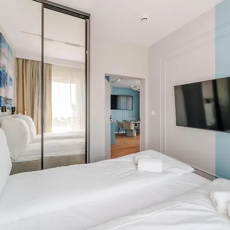 Sunset V, Nadmorska 100 * Grzybowo (West Pomeranian)